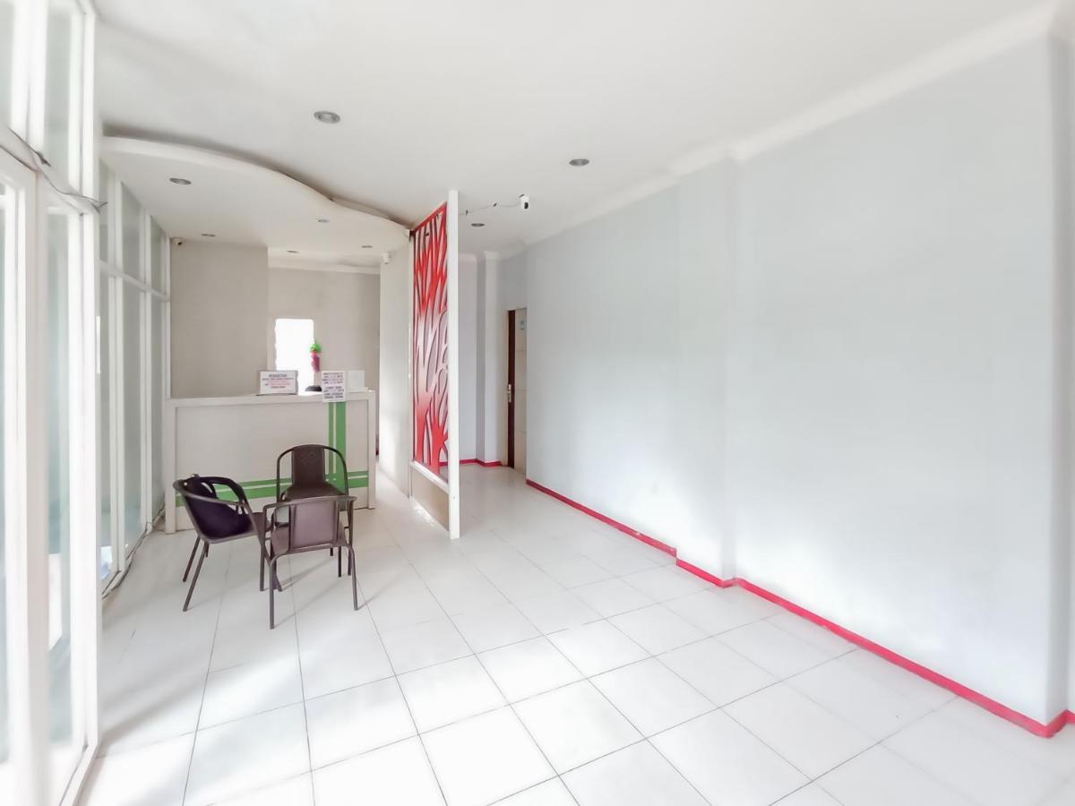 Reddoorz Syariah Near Q-Mall Banjarbaru Martapura  Extérieur photo