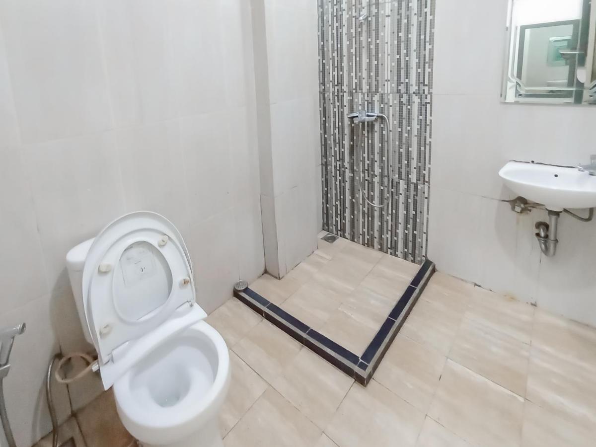 Reddoorz Syariah Near Q-Mall Banjarbaru Martapura  Extérieur photo
