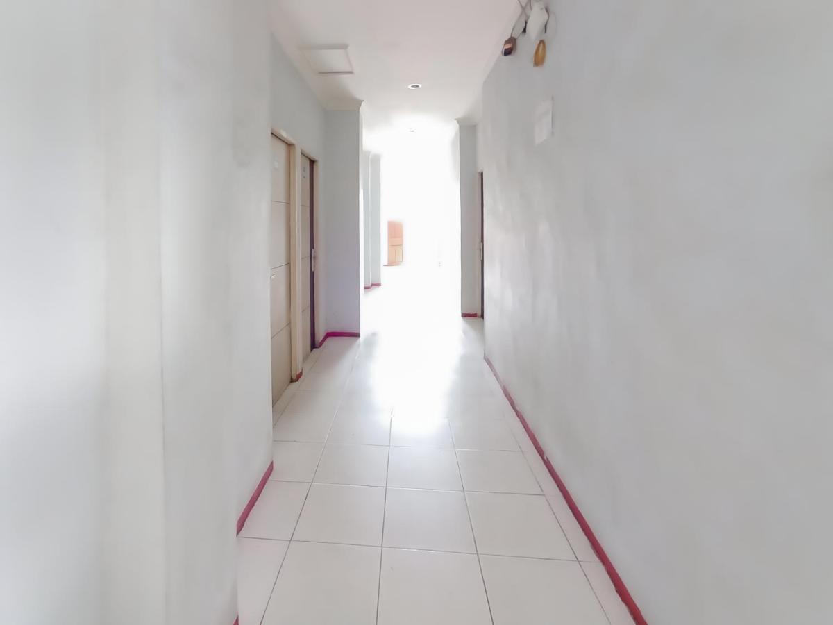 Reddoorz Syariah Near Q-Mall Banjarbaru Martapura  Extérieur photo